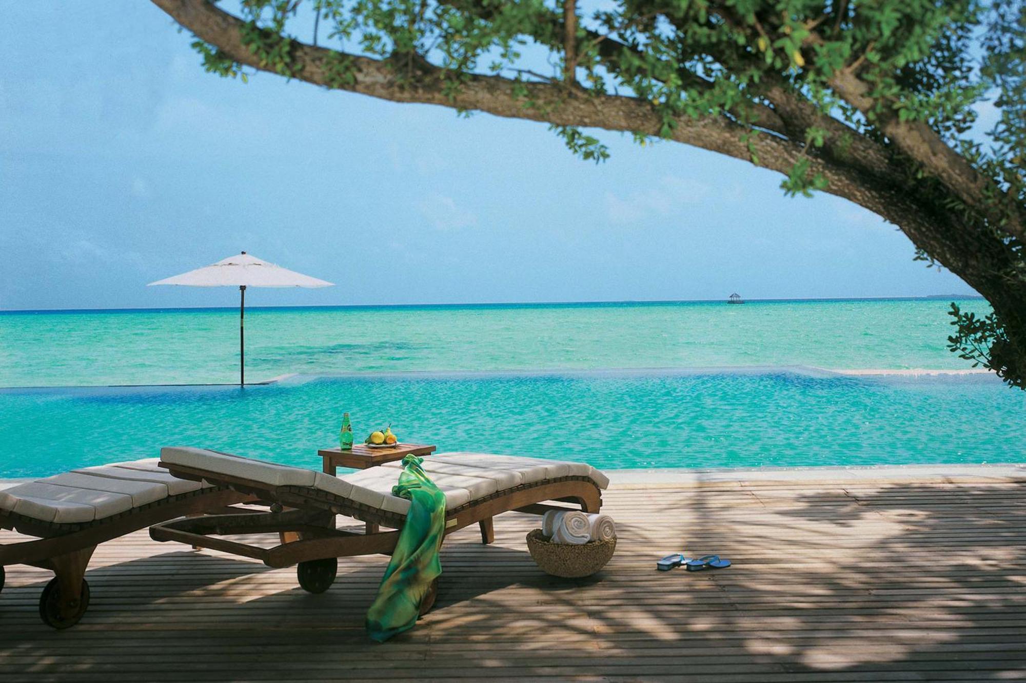 Taj Exotica Resort & Spa Emboodhoo Exterior foto